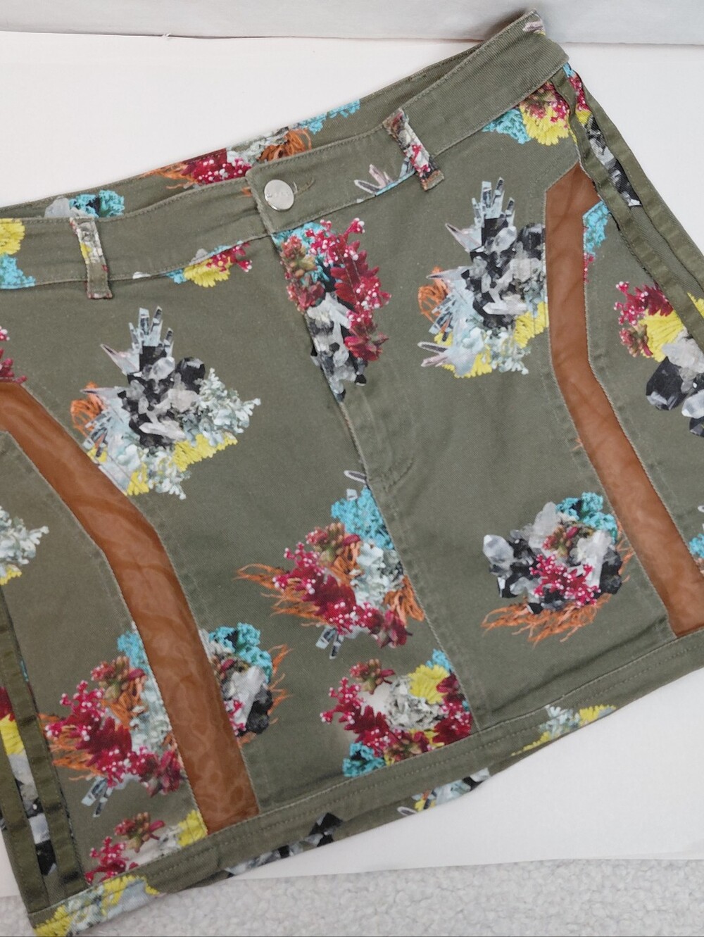 Adidas X Ivy Park Olive Green Mini Skirt Sheer Panels Crystal Print Size Medium